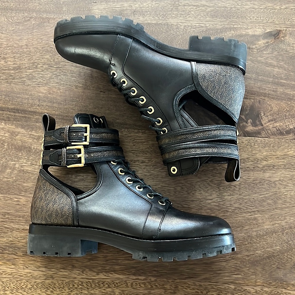 Michael Kors Bensen Bootie US 9M - Brand New Never Worn